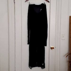 Long sleeve distressed knitted sweater